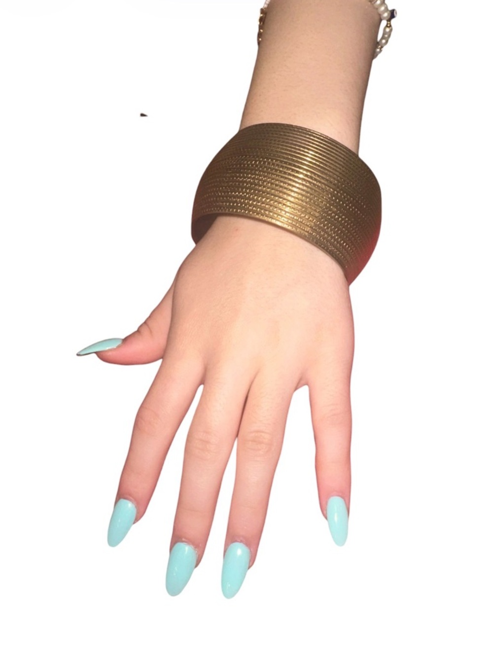 Vintage Wide  Brass Textured Gold Bangle Bracelet. Size 8 - Picture 5 of 5